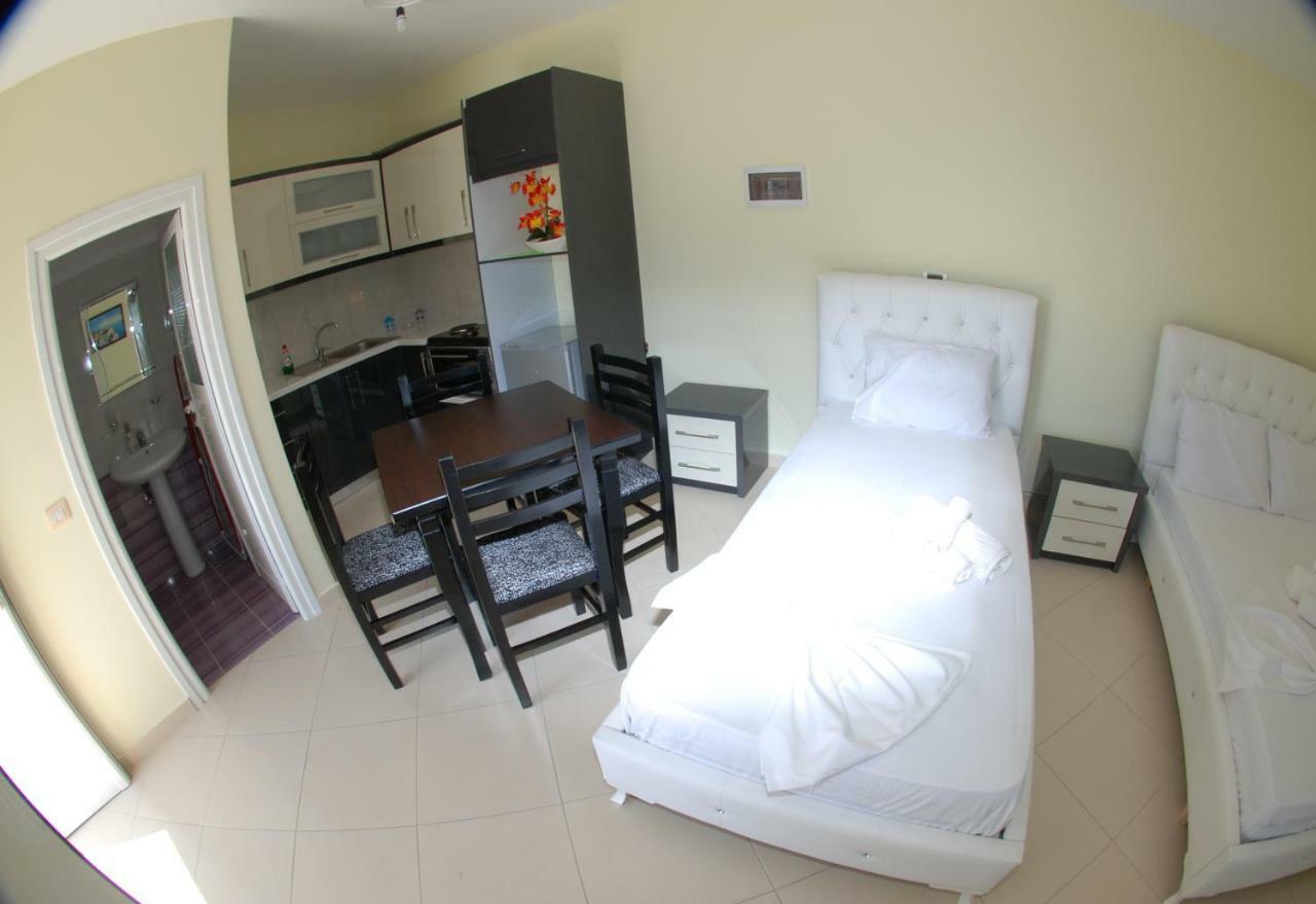 Rama Apartments Saranda Extérieur photo